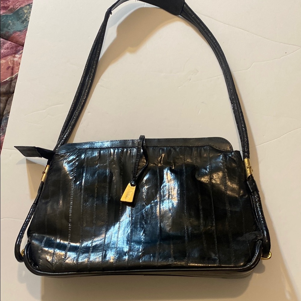 Vintage Eel Skin Black Shoulder bag in EUC